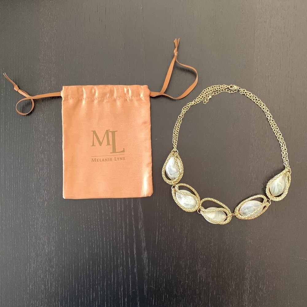 Melanie Lyne beaded necklace - Picture 10 of 10